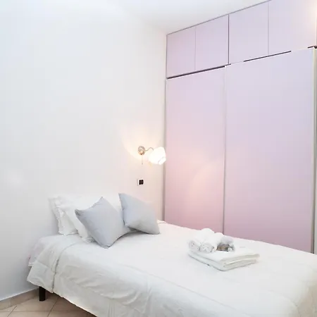 Daire Retro Near Tiburtina And Metro B