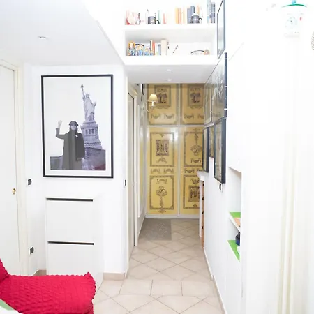Daire Retro Near Tiburtina And Metro B Roma